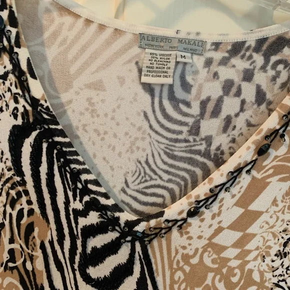 Alberto Makali Tan Fitted Blouse with 3/4 Sleeves - Picture 3 of 4